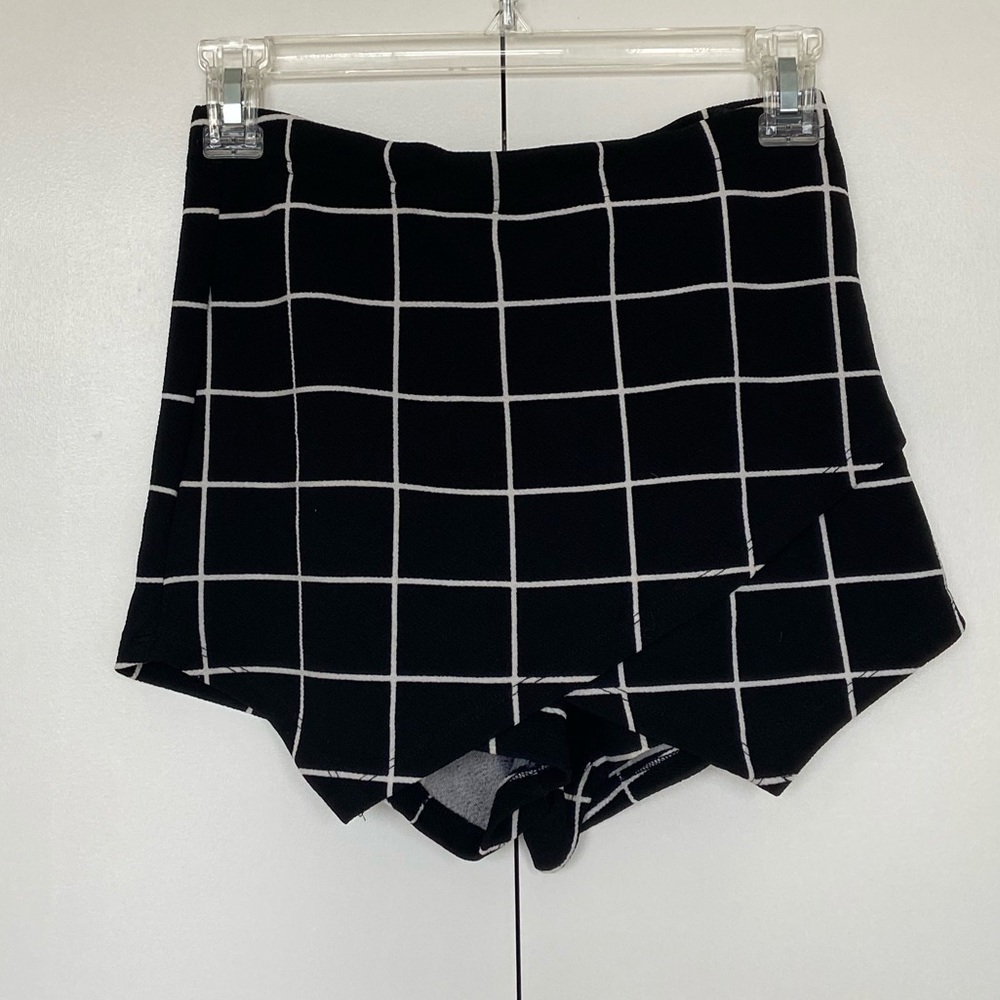 Skort
